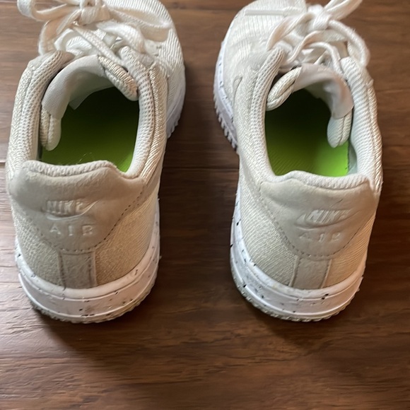 Nike Women’s Air Force 1 Crater Flyknit - Light Cream - Picture 9 of 13